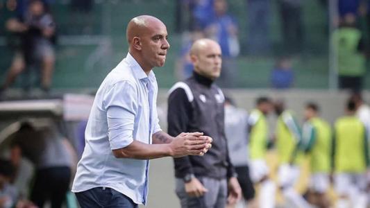 Pepa terá que fazer alteração em relação ao último time titular