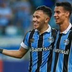 Quem é o ex-atacante do Grêmio que poderá defender a Seleção Paraguaia