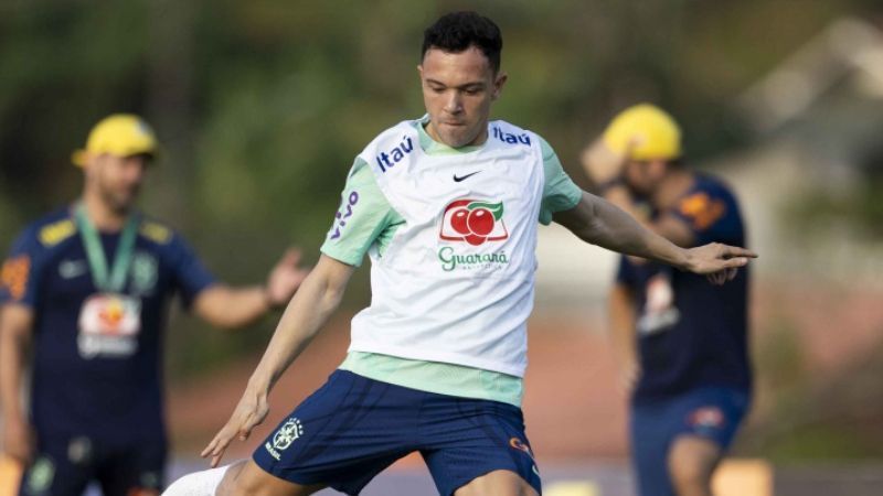 Seleção Brasileira: Dorival corta Casemiro, lesionado, e convoca Pepê, ex-Grêmio