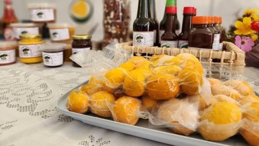 Pequi é um alimento que divide opiniões