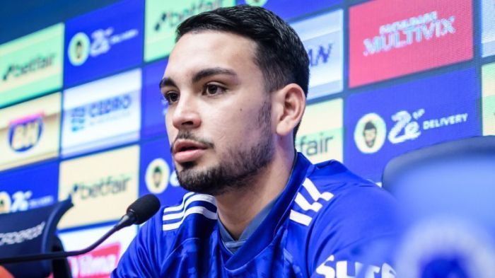 Fabrizio Peralta em apresentação como jogador do Cruzeiro