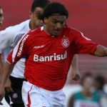 Ídolo do Internacional denuncia agressão de policial militar em jogo no Paraná