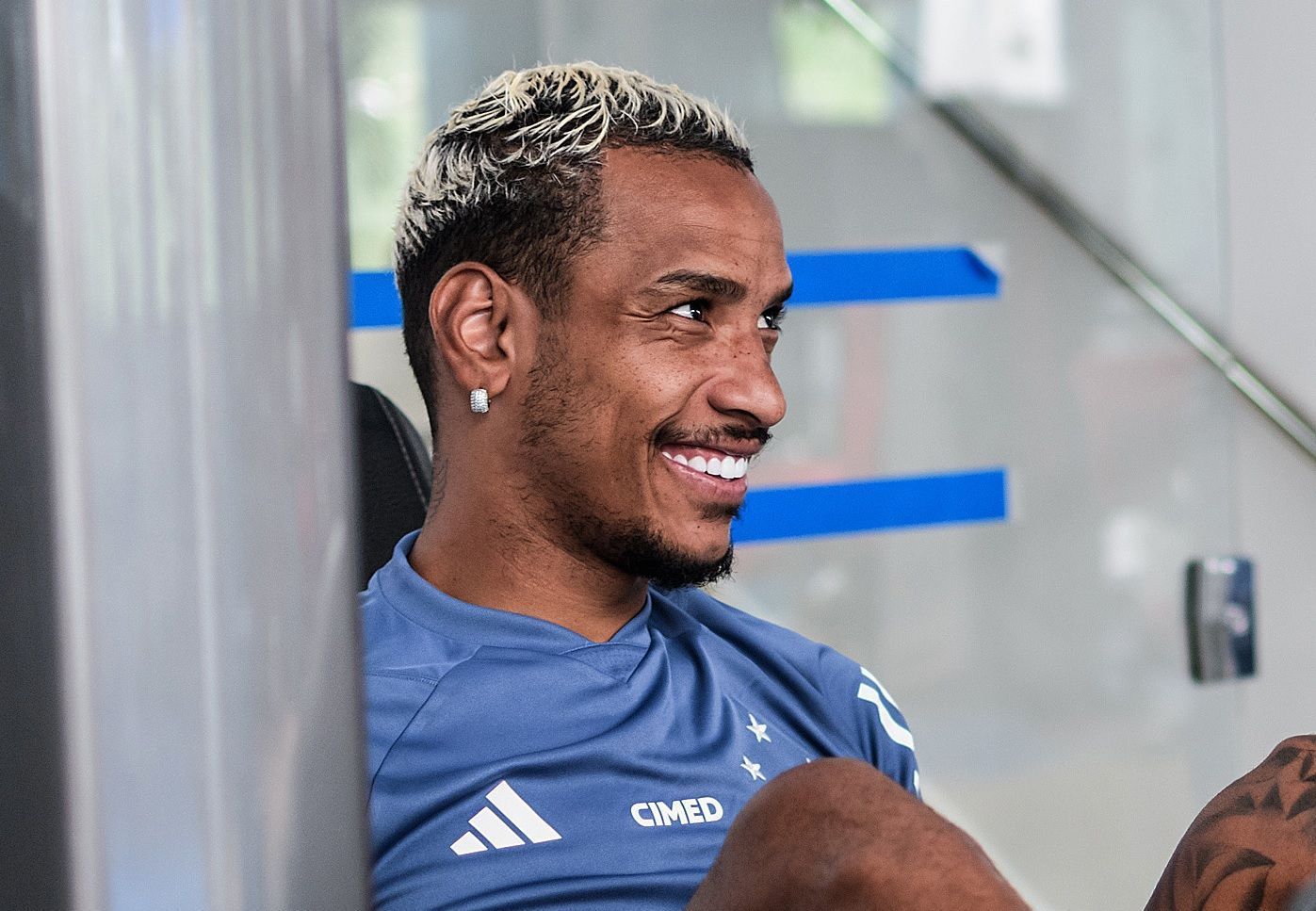 Diretor do Cruzeiro abre o jogo sobre compra de Matheus Pereira