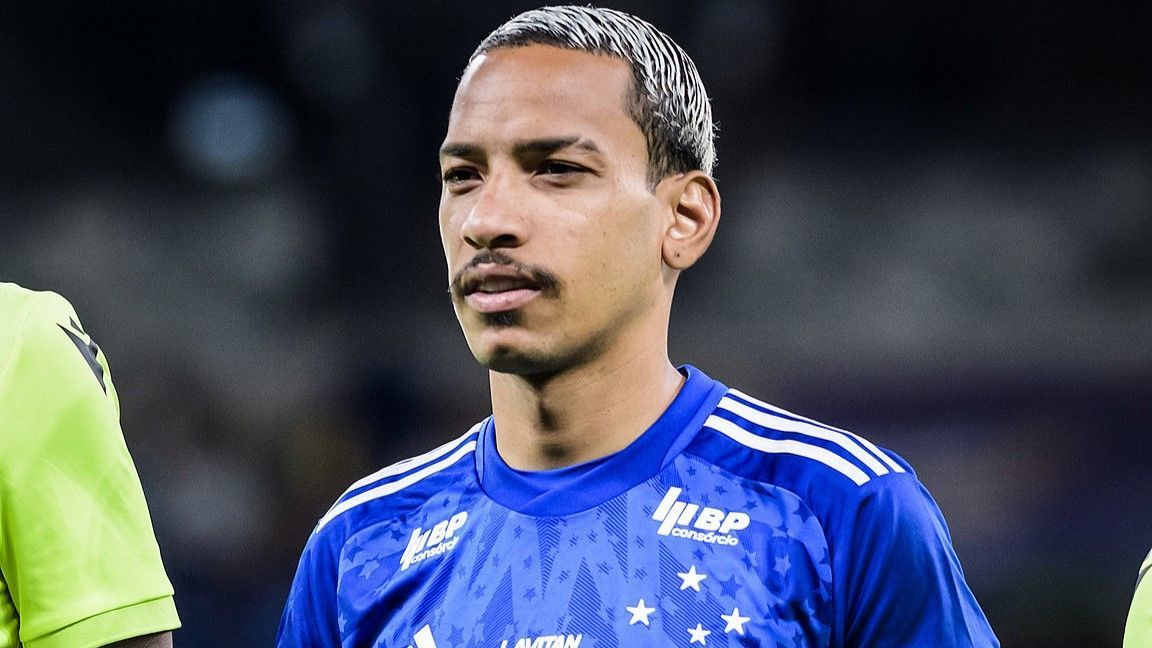 Matheus Pereira revela ter sido xingado por árbitro em jogo do Cruzeiro; entenda