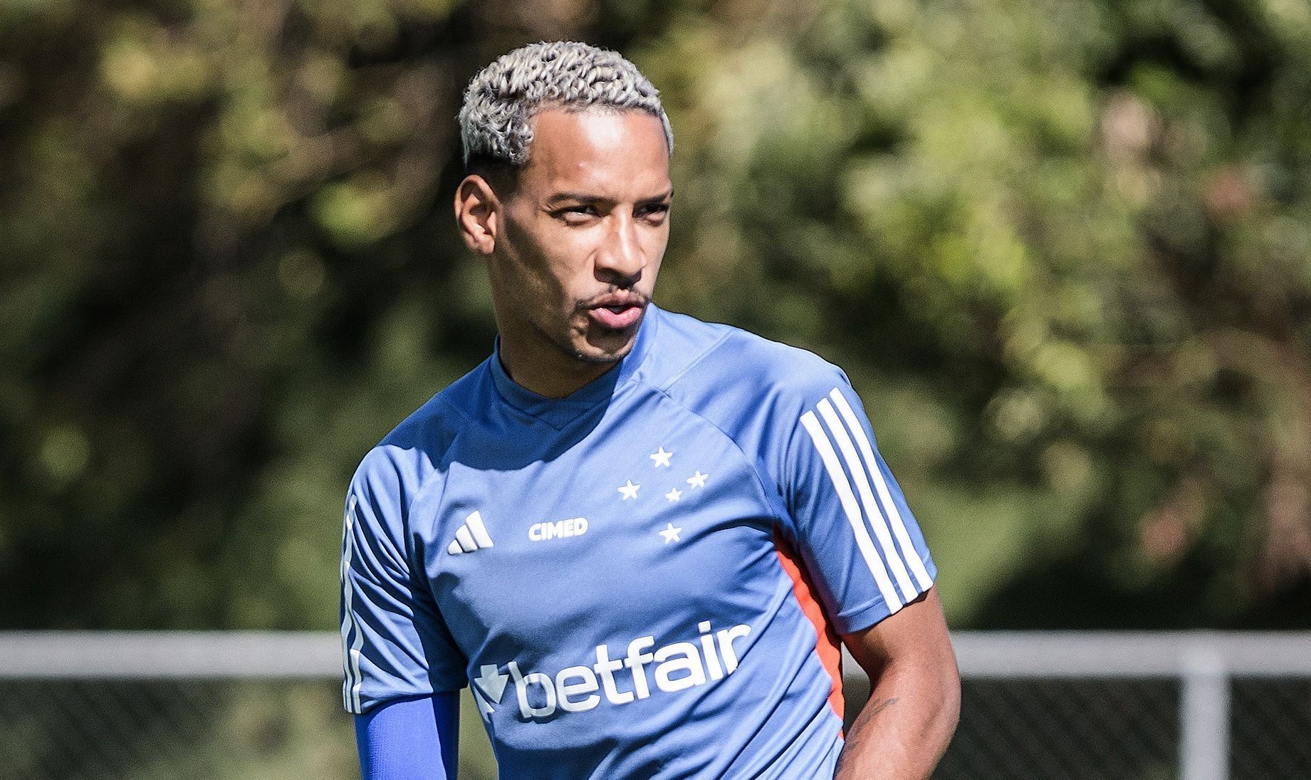Com Matheus Pereira de volta, Cruzeiro recebe Fluminense e tenta quebrar escrita