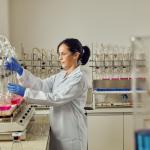 Como as análises de controle de qualidade garantem segurança na indústria química