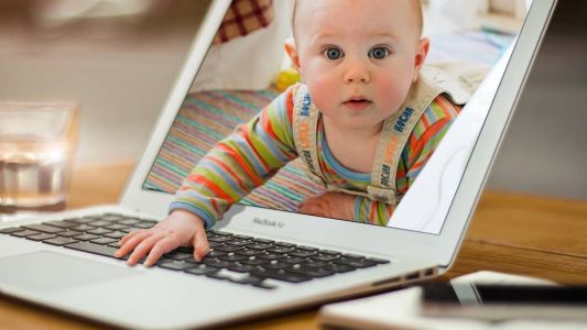 Pesquisa aponta que crianças não nascem com aptidão específica para tecnologia