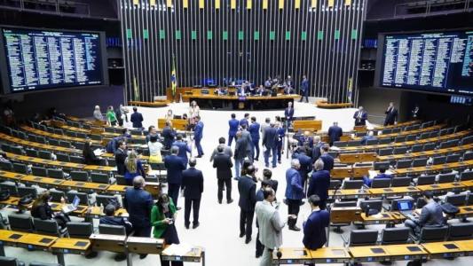 Pesquisa avaliou opinião de deputados sobre a tributação dos fundos offshore