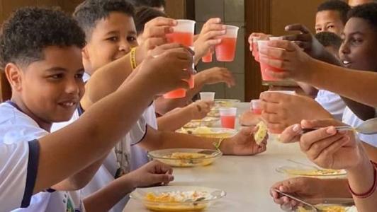 Pesquisa feita pelo Governo de Minas mostra os pratos e alimentos que os estudantes mais gostam
