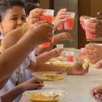 Estrogonofe e banana? Veja alimentos preferidos na merenda escolar em Minas