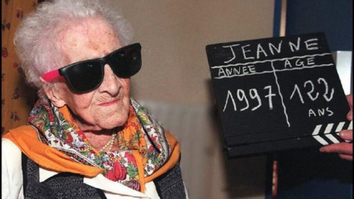 A pessoa mais velha da história viveu até os 122 anos! Ela bebia vinho e comia chocolate todos os dias