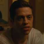 Pete Davidson foi proibido de ver TV para não descobrir morte do pai no 11 de setembro