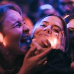 Mulheres estão mais felizes solteiras do que os homens no Brasil, aponta pesquisa