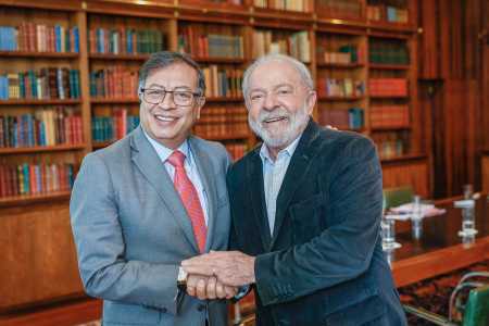 O presidente da Colômbia, Gustavo Petro, e o presidente Lula