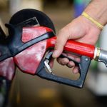 Petrobras anuncia alta de 7,46% na gasolina e litro deve ficar R$ 0,23 mais caro