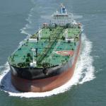 Míssil dos EUA atinge navio petroleiro iraniano perto da ilha de Kharg, no Golfo Pérsico