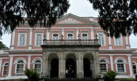 Foto mostra o Museu Imperial de Petrópolis