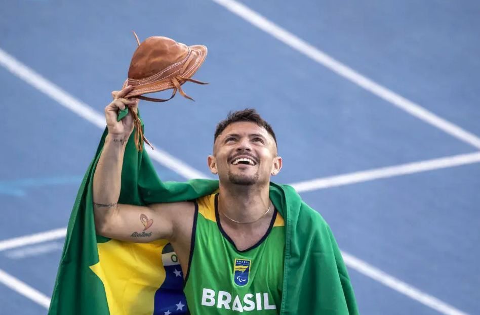 Marca de brasileiro bicampeão paralímpico entra para o Guiness Book