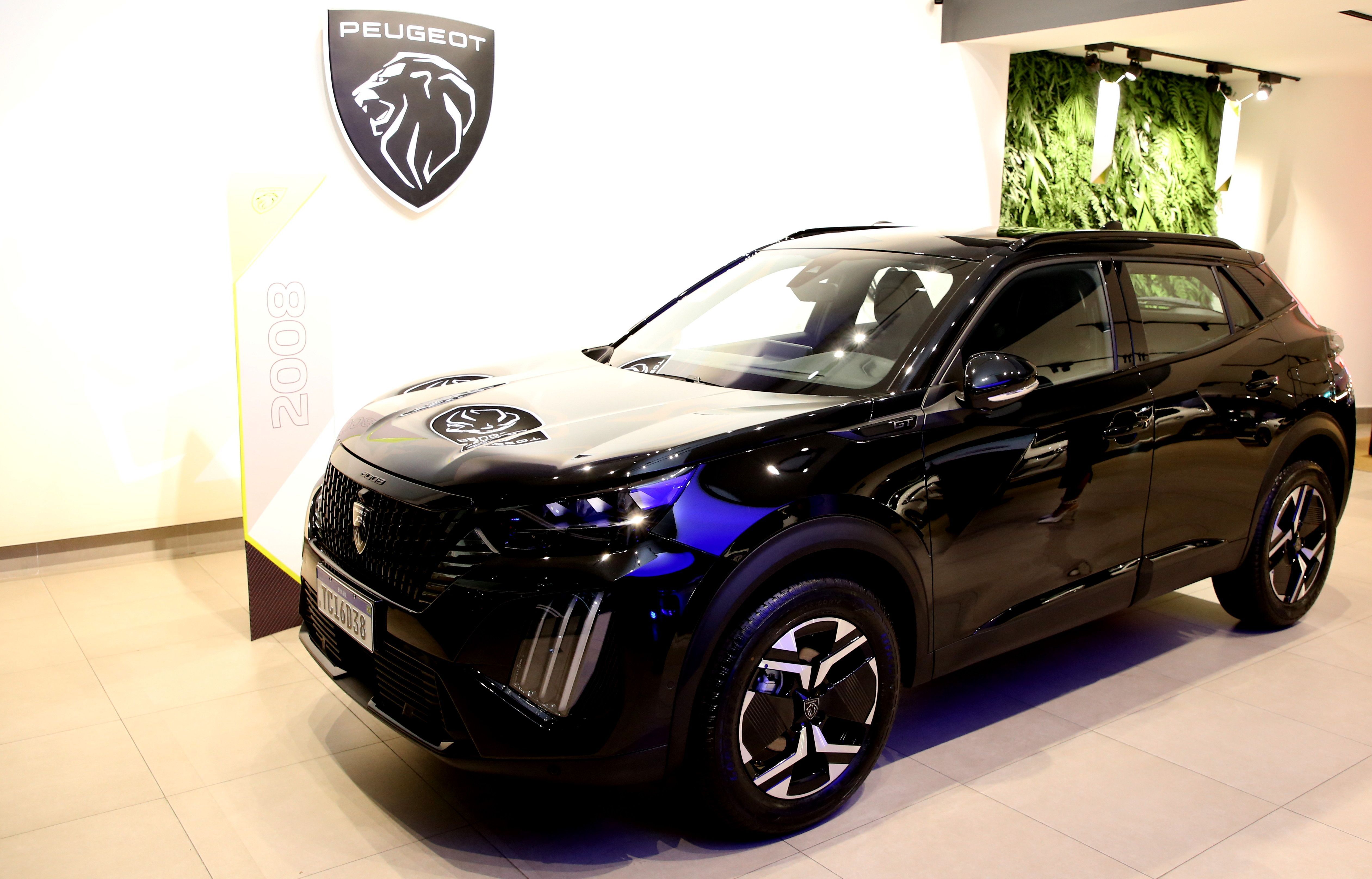 Renovado, Peugeot 2008 chega ao mercado mineiro