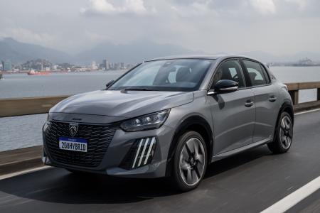 Peugeot 208 2026 T200 Hybrid