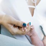 Como funcionam os cuidados paliativos no caso de crianças e adolescentes? Entenda