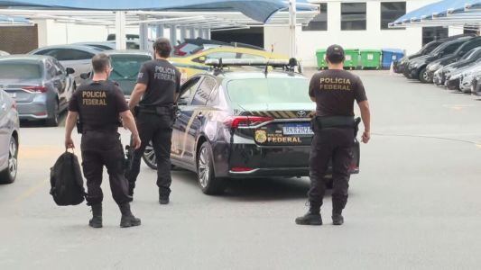 Foragidos, ex-CEO da Americanas mora na Espanha há um ano e ex-diretora está em Portugal | CNN Brasil