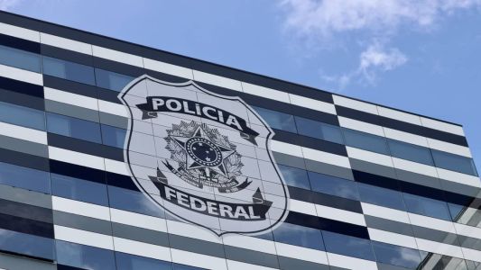 PF faz operação contra grupo que bloqueou rodovias em atos no Tocantins.