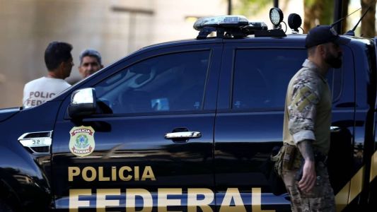 PF faz operação nesta sexta-feira (11) em caso que apura suposta venda ilegal de presentes da presidência da República