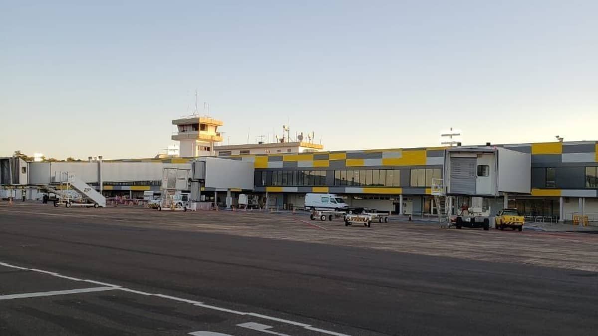 PF fecha aeroporto e prende homem após ameaça de bomba em voo do Paraná ao Chile