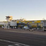 PF fecha aeroporto e prende homem após ameaça de bomba em voo do Paraná ao Chile