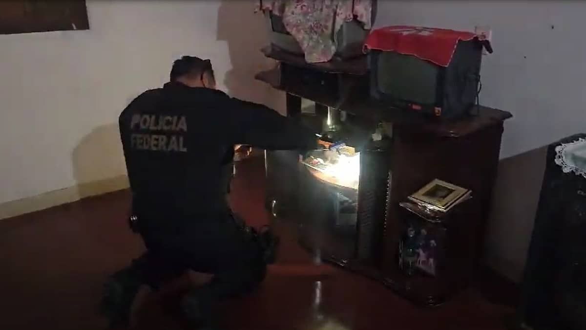 PF prende homem que enviava vídeos com pornografia infantil para os EUA