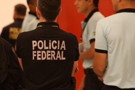 Uma postagem falsa sobre uma ameaça de bomba no Mineirão foi postada e logo em seguida desmentida pelo perfil oficial da Presidência da República na mesma rede social.