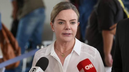 PGR revisou própria denúncia e mudou entendimento, pedindo que arquivamento de ação contra Gleisi Hoffmann e Paulo Bernardo