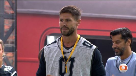 Jonas dividiu a casa em VIP e Xepa nesta quinta-feira (5)
