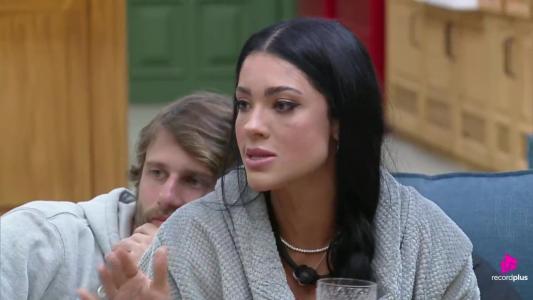 Rayane, namorada de Belo, confrontou Yoná
