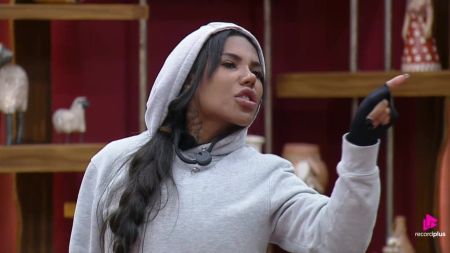 Carol Lekker discutiu com Dudu Camargo hoje