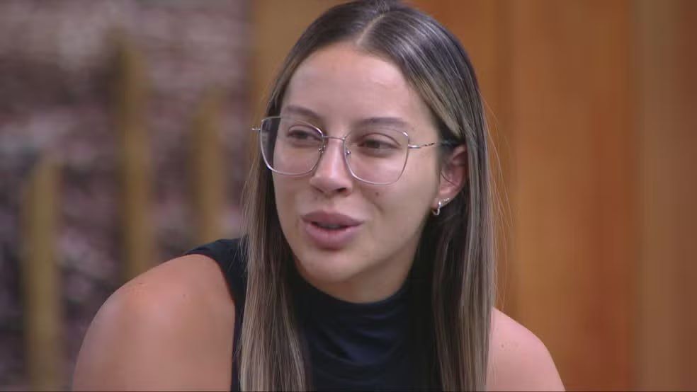 BBB 25: Renata questiona eliminação de Eva