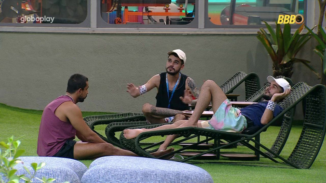 BBB 25: João Gabriel vê o que não devia e brothers levam sequência de broncas