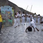 Técnica da Seleção Brasileira feminina visita comunidade do Rio