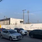 Muro da sede do Ceará é pichado: 'fora diretoria' e 'time lixo'