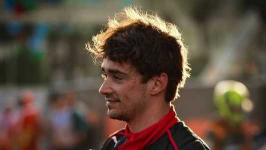Piloto da Ferrari vai largar em primeiro no GP do Azerbaijão da Fórmula 1