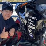 Piloto de 22 anos morre após cair de moto e ser atropelado em prova
