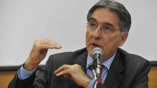 Pimentel, aliás, contou com o auxílio do ministro Alexandre Padilha para acertar sua indicação como presidente da empresa
