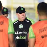 Juventude anuncia saída do técnico Pintado após início ruim na Série B