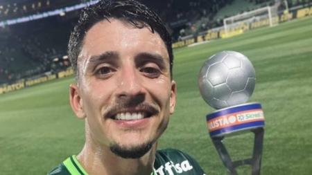 Piquerez foi eleito o melhor em campo na vitória do Palmeiras