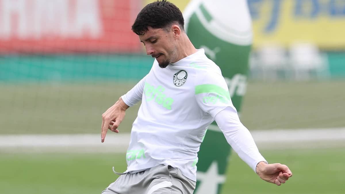 Piquerez revela vantagem do Palmeiras contra o Boca Juniors
