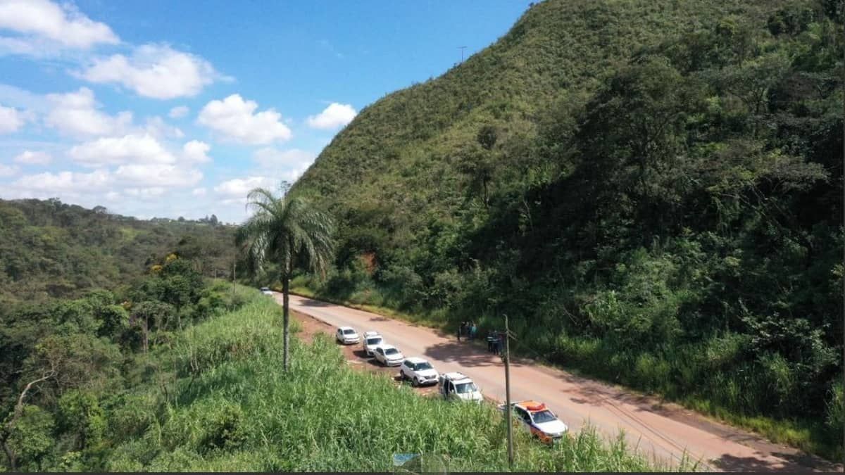 Rodovia MG-040 entre Mário Campos e Brumadinho será interditada para remoção de rochas nessa sexta-feira (10) 
