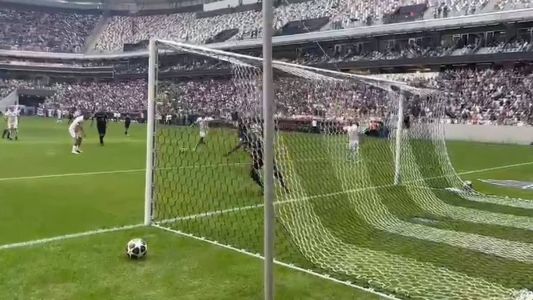 Piu marcou o primeiro gol do Galo na Arena MRV