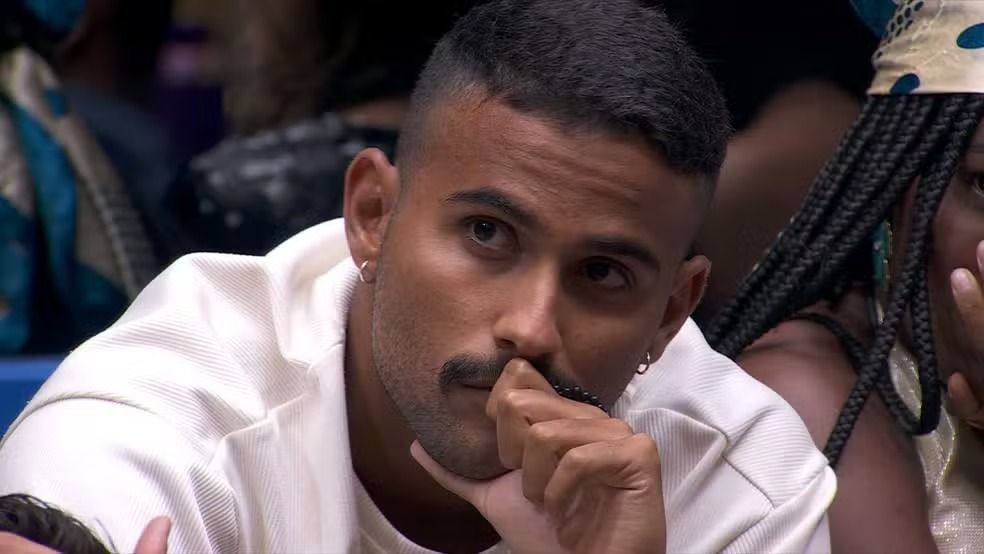 BBB 24: Lucas Pizane é o terceiro eliminado; veja as porcentagens