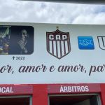 Patrocinense faz homenagem a Pelé no estádio Pedro Alves do Nascimento